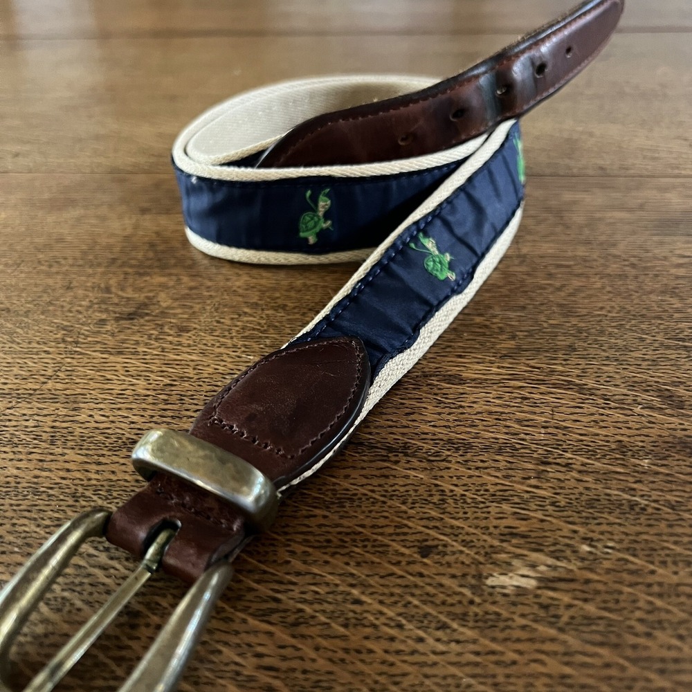 YRI Golf Club Golfing Turtle Belt Mens 36 Green Tan Canvas